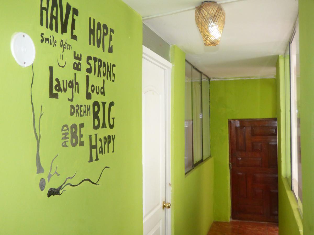 The Grasshopper Hostel Cuzco Exterior foto